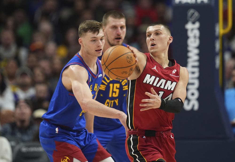 够在世界顶 够在世界顶